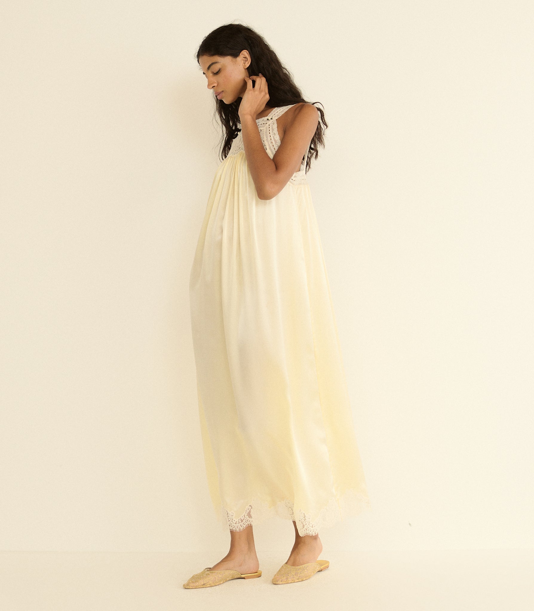 LUCIANE DRESS -- VANILLA